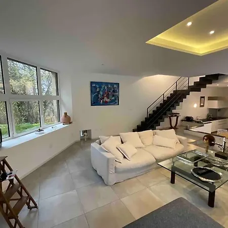 Holiday home Le Clos De Peyruzel,