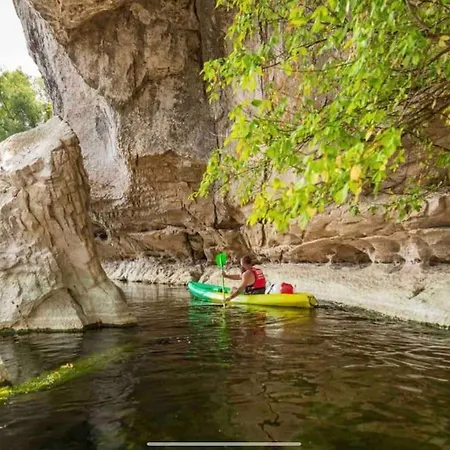 Feriehus Le Clos De Peyruzel,