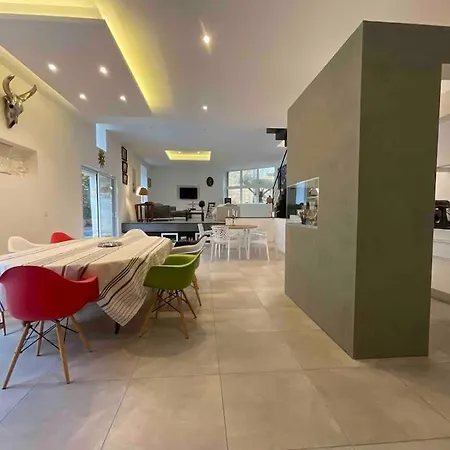 Holiday home Le Clos De Peyruzel, *