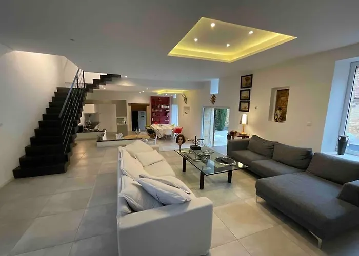 Casa de Férias Le Clos De Peyruzel,