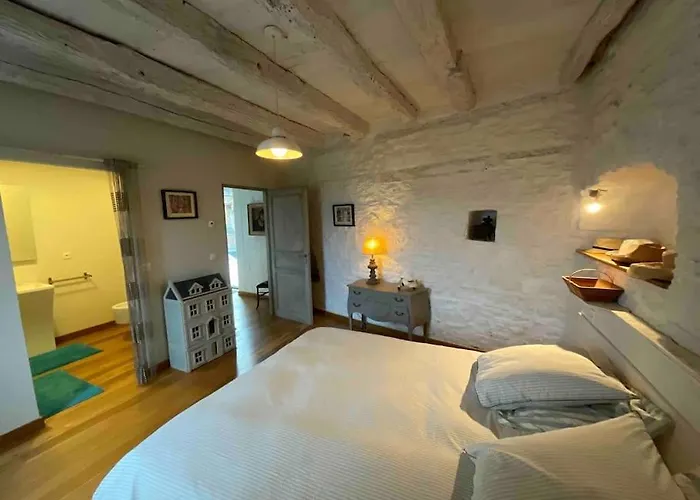 Le Clos De Peyruzel, * Daglan