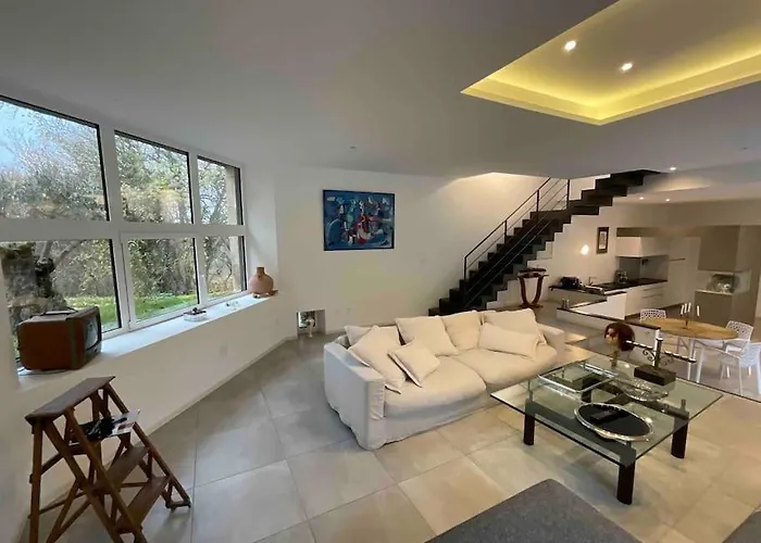 Casa de Férias Le Clos De Peyruzel,