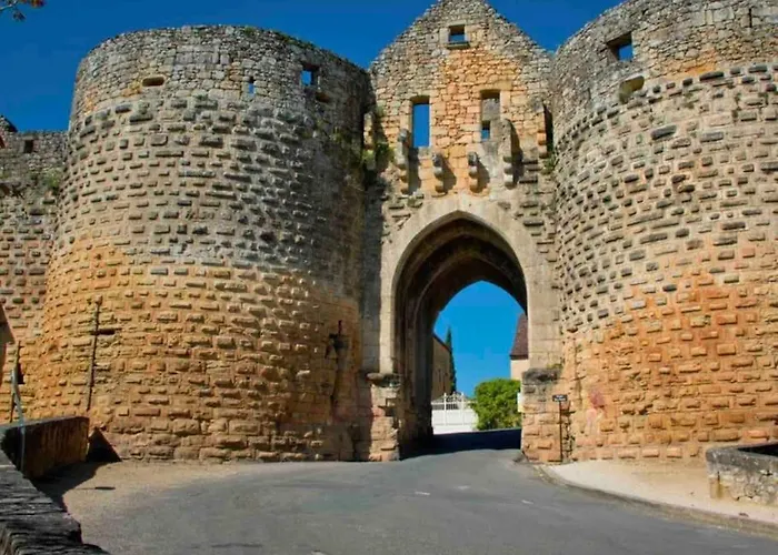 Le Clos De Peyruzel, Casa de Férias Daglan